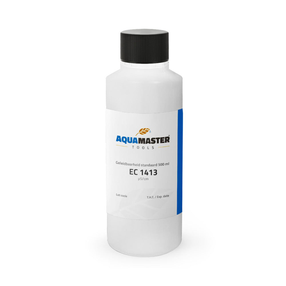 Aquamaster Tools EC 1413 calibration solution, 500ml bottle with black cap.
