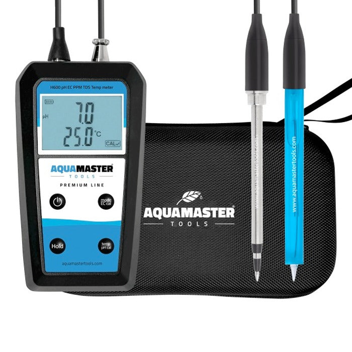 AquaMaster H600 handheld pH meter with probes, displaying 7.0 pH and 25.0°C.
