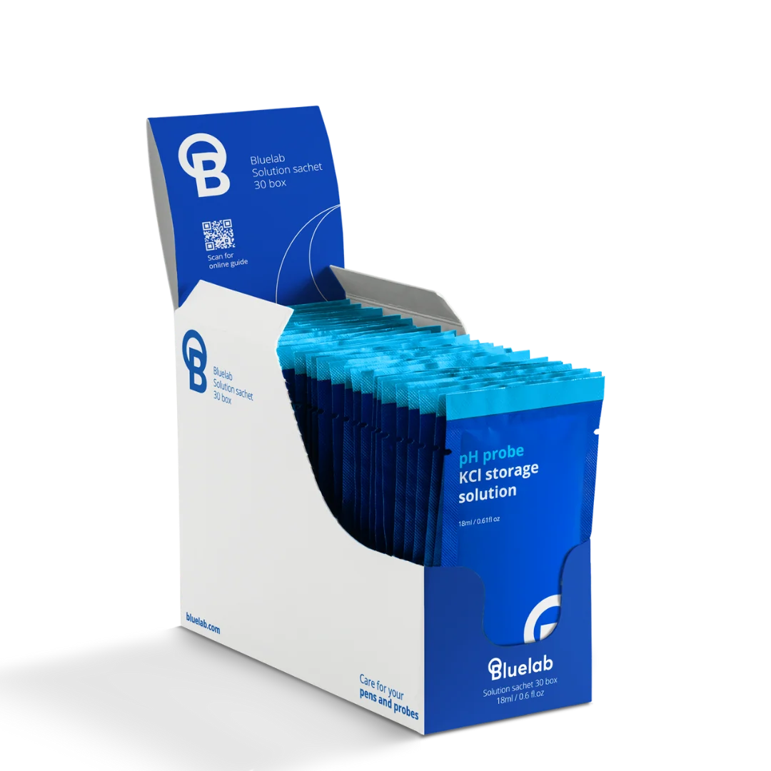 Bluelab pH probe KCl storage solution sachets in a 30-count box, blue packaging.