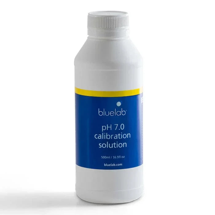 Bluelab pH 7.0 calibration solution in a white bottle with a blue and yellow label, 500ml.