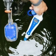 Bluelab pH PenPlus in murky water reading 4.6 pH.