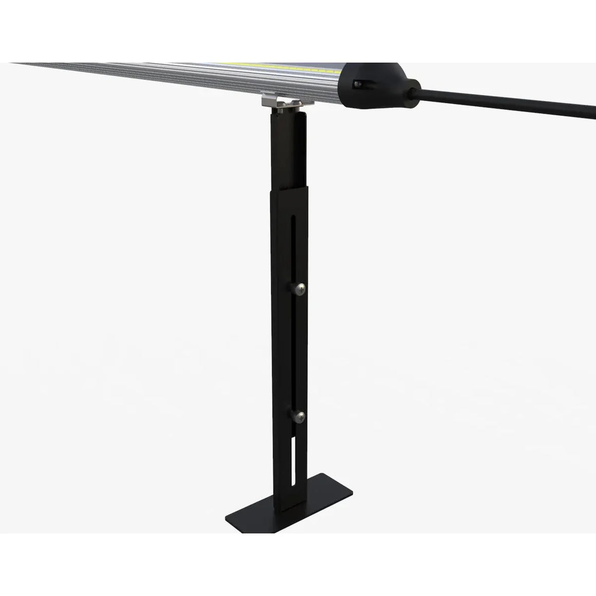 Silver Mammoth Lighting LED bar on an adjustable black stand for clone & inter-canopy Sunspec spectrum lighting.