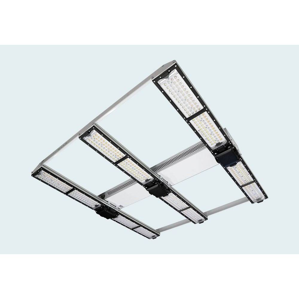 ScynceLED Raging Kush 2 full-spectrum LED grow light, rectangular frame with multiple LED bars.