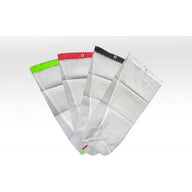 Four white mesh bags with colored tops (green, red, black, white) fan out against a white background.