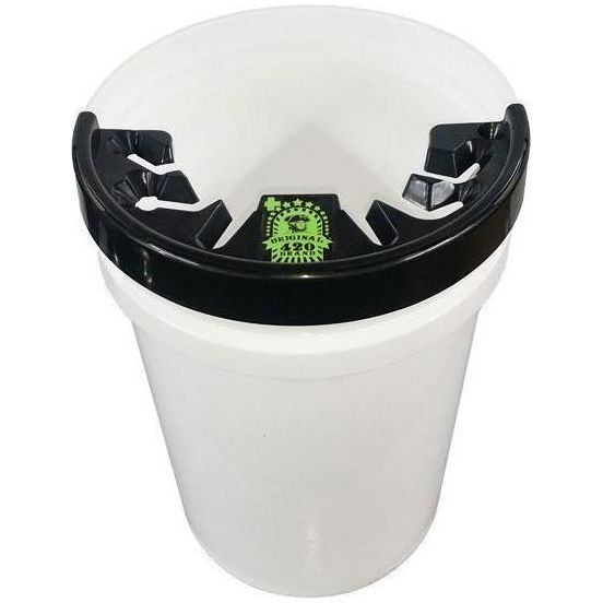 White debudder bucket with black lid and green "Original 420 Brand" logo.
